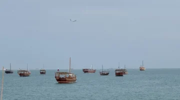 تحذير اليوم رياح قوية وأمواج عالية تعصف بالبحر المتوسط